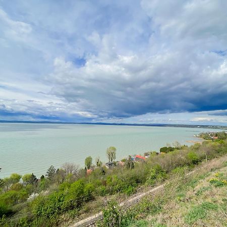 Mihi Apartman Балатонвилагош Экстерьер фото
